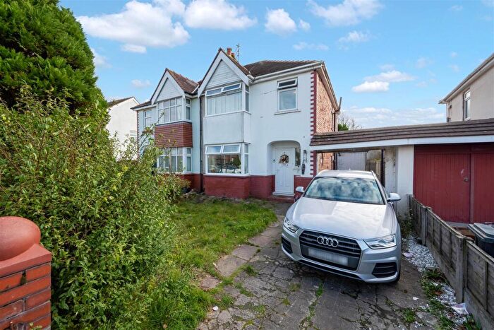 3 Bedroom Semi-Detached House For Sale In Larkfield Lane, Churchtown, Southport, PR9