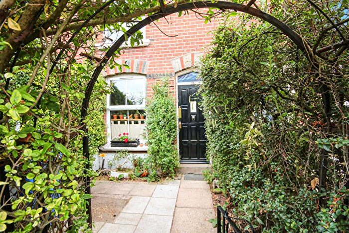 3 Bedroom Terraced House For Sale In Albany Road, Norwich, NR3