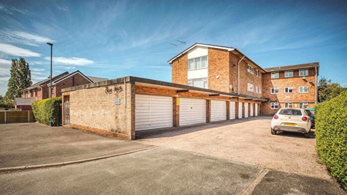 2 Bedroom Flat To Rent In Blagreaves Avenue, Littleover, Derby, DE23
