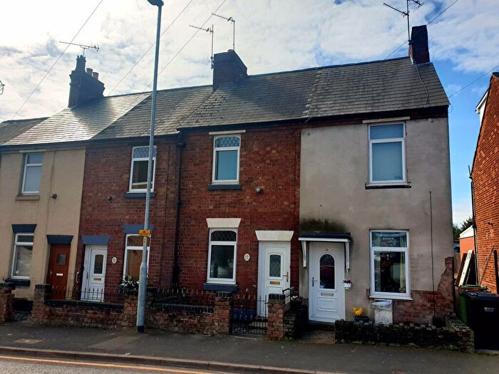 3 Bedroom Terraced House To Rent In Castle Road, Kidderminster, Worcestershire, DY11