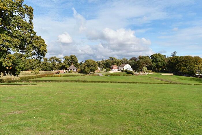 4 Bedroom Detached House For Sale In Rope Hill, Boldre, Lymington, SO41