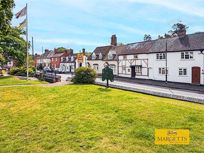 3 Bedroom Cottage For Sale In Church Street, Barford, Nr Warwick, CV35