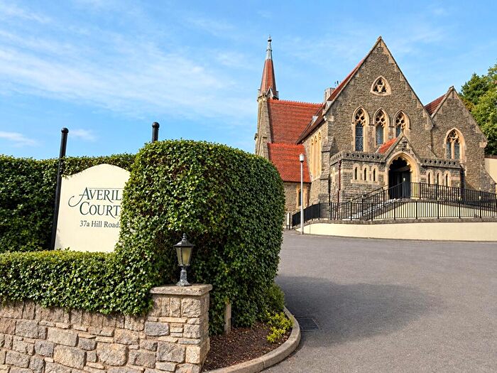2 Bedroom Apartment For Sale In Hill Road, Clevedon, North Somerset, BS21