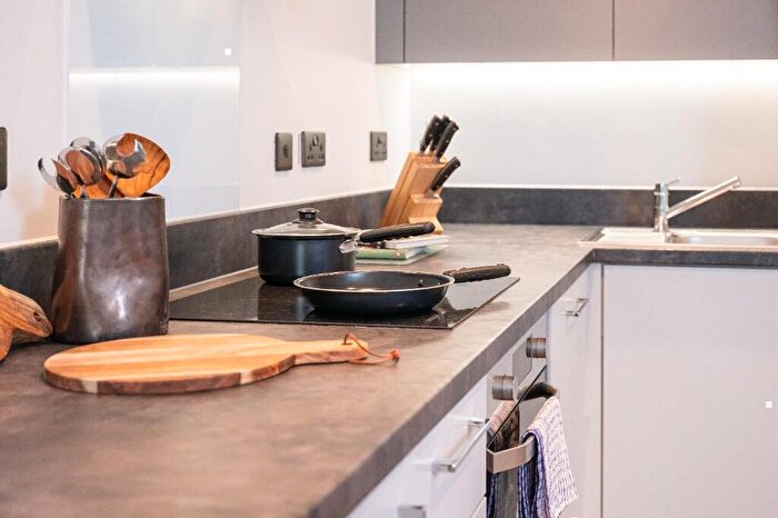 1 Bedroom Apartment To Rent In Quartz Building, Stanley Street, Salford, M3