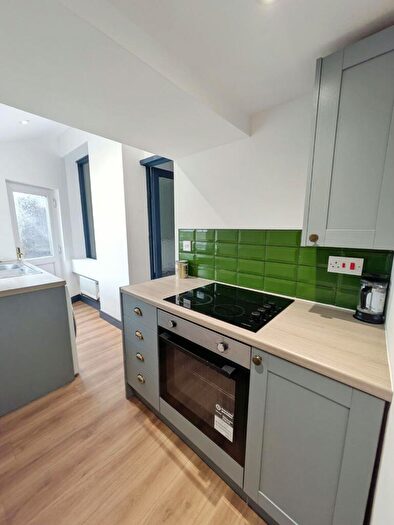 3 Bedroom Property To Rent In Hankey Terrace, Merthyr Tydfil, CF47