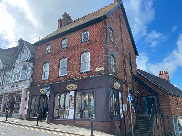 2 Bedroom Flat To Rent In High Street, Cardigan, SA43