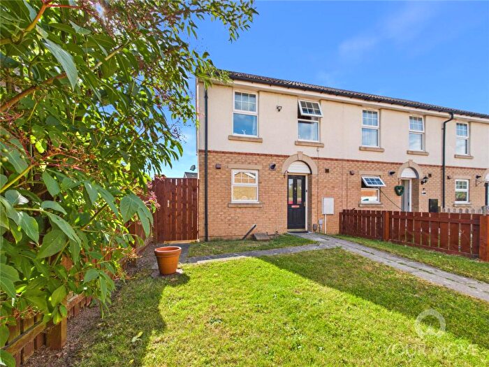 3 Bedroom End Of Terrace House For Sale In Richmond Way, Darlington, Durham, DL1