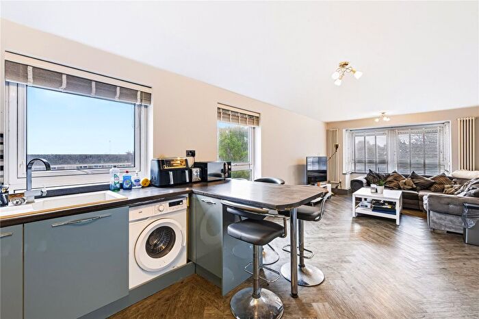 2 Bedroom Flat For Sale In Prince Charles Close, Southwick, Brighton, West Sussex, BN42