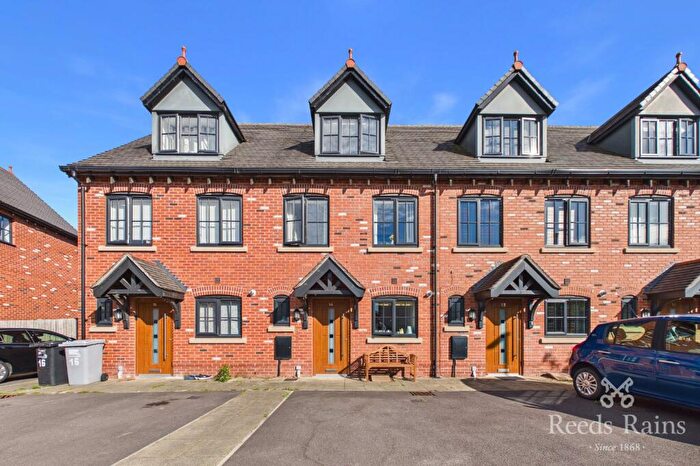 3 Bedroom Terraced House For Sale In Alder Way, Holmes Chapel, Crewe, Cheshire, CW4