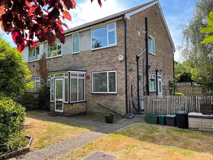 2 Bedroom Maisonette To Rent In Rushmore Close, Bickley, Bromley, BR1