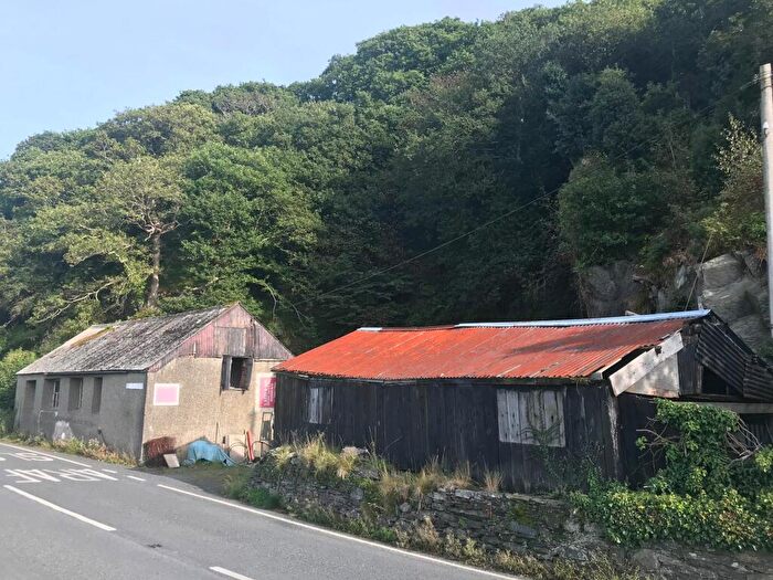 Land For Sale In Yard & Workshop, Fairbourne, LL38