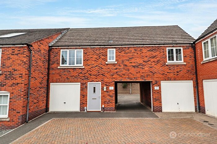 2 Bedroom Flat For Sale In Seven Foot Lane, Nuneaton, CV10