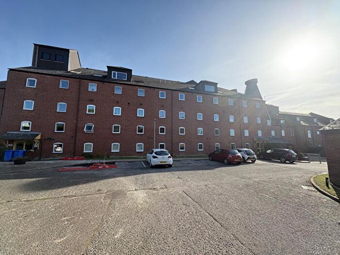 1 Bedroom Flat To Rent In Swonnells Court, Lowestoft, NR32