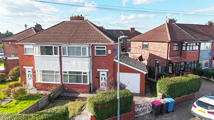 3 Bedroom Semi-Detached House To Rent In Harewood Road, Irlam Manchester, M44