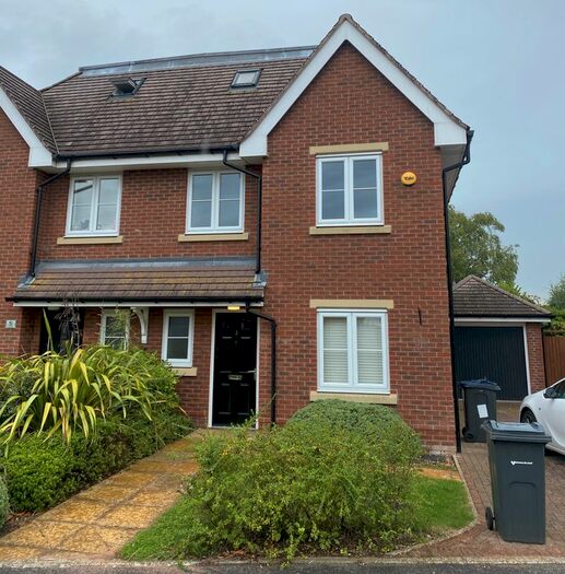 5 Bedroom Property To Rent In Royal Park Close, Sutton Coldfield, B74