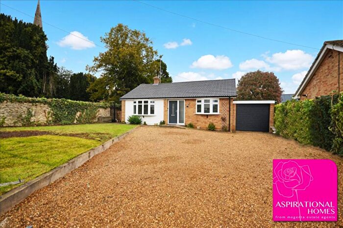 3 Bedroom Detached Bungalow For Sale In Berrister Place, Raunds, Northamptonshire, NN9