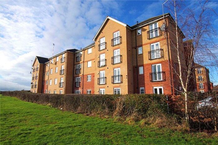 2 Bedroom Apartment To Rent In Greenbridge, Reddings House, SN3