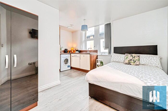 1 Bedroom Apartment To Rent In Lancaster House, Kirkgate, Huddersfield, HD1