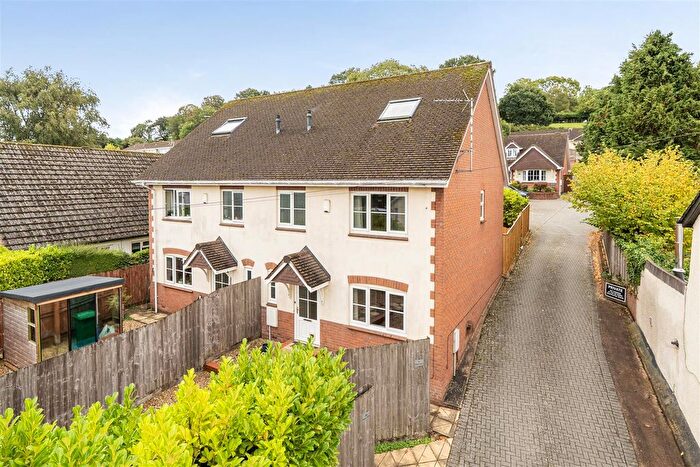 4 Bedroom Semi-Detached House For Sale In High Street, Newton Poppleford, Sidmouth, EX10
