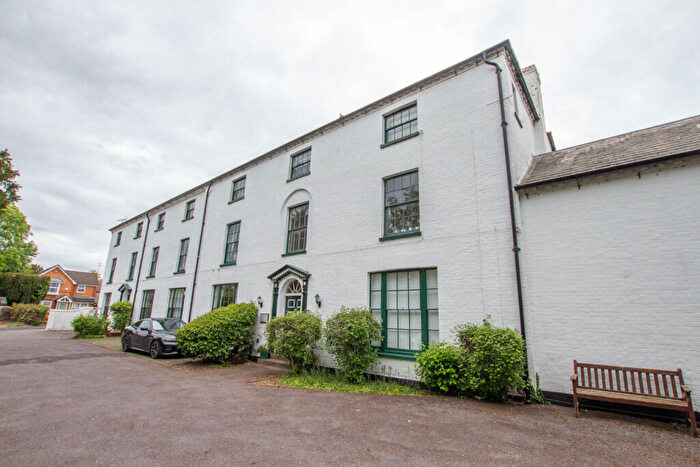2 Bedroom Apartment For Sale In Trenthams Close, Purley On Thames, Reading, Berkshire, RG8