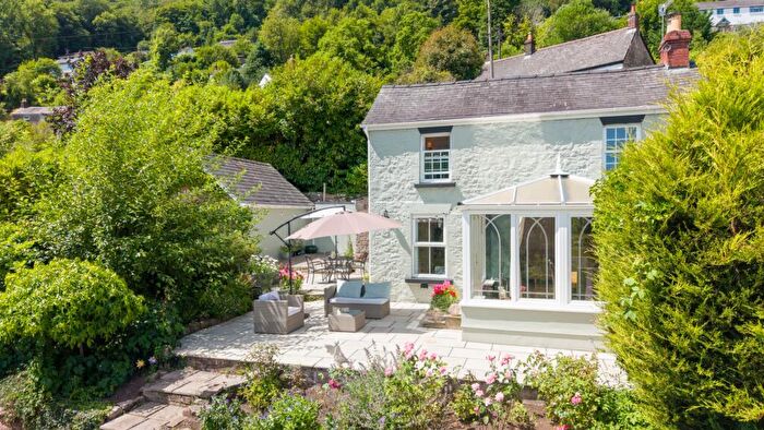 3 Bedroom Detached House For Sale In The Rosary, Llandogo, NP25