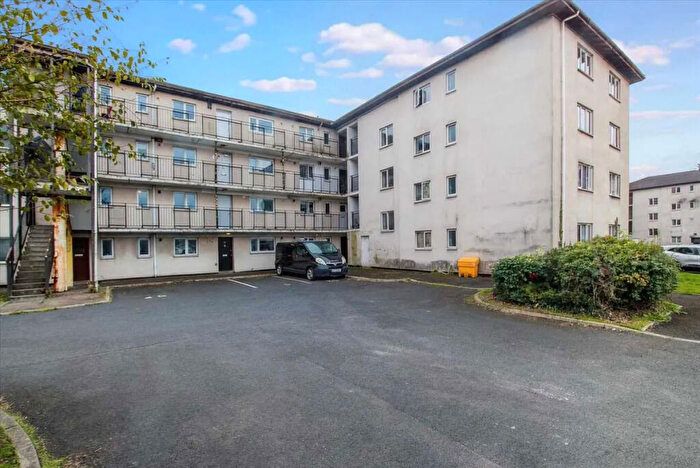 2 Bedroom Apartment For Sale In Samuel Street, Preston, Lancashire, PR1