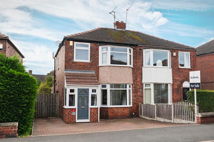 3 Bedroom Semi-Detached House For Sale In Seagrave Crescent, Sheffield, S12