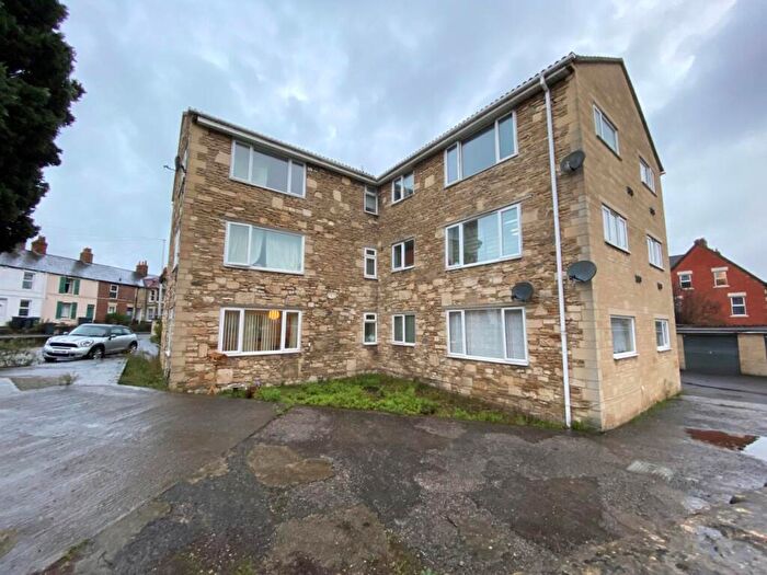 2 Bedroom Flat To Rent In Trinity Court, Wingfield Road, Trowbridge, BA14