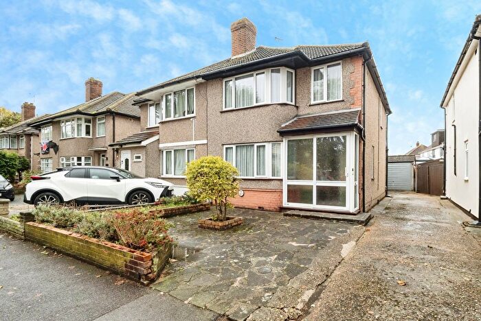 3 Bedroom Semi-Detached House For Sale In St. Nicholas Avenue, Hornchurch, RM12