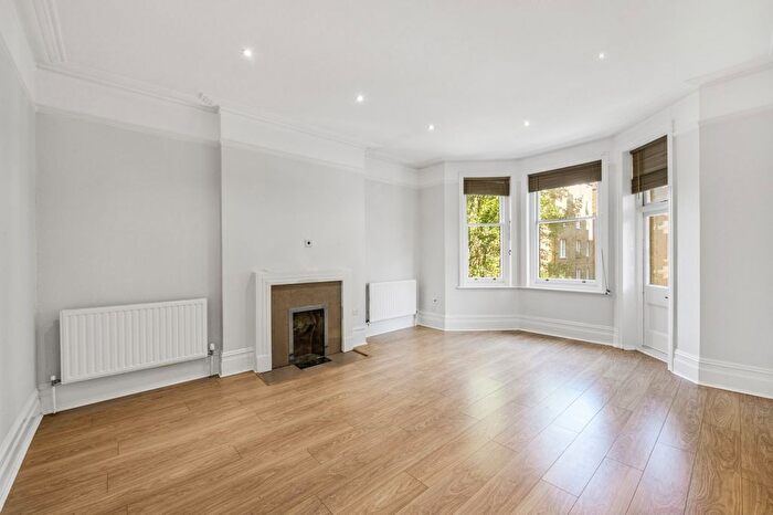 3 Bedroom Flat For Sale In Biddulph Mansions, Biddulph Road, W9
