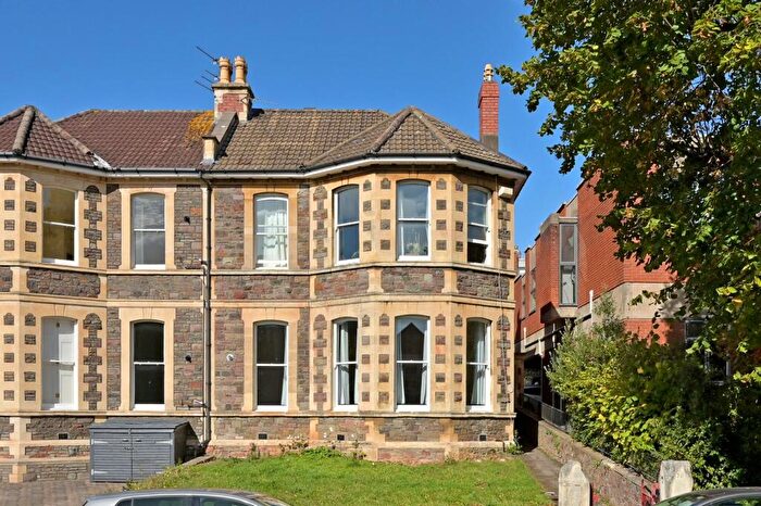 3 Bedroom Semi-Detached House To Rent In Whatley Road, Bristol, Somerset, BS8