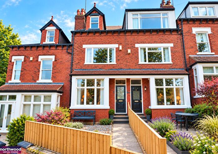 4 Bedroom Terraced House For Sale In Pasture Lane, Chapel Allerton, Leeds, LS7