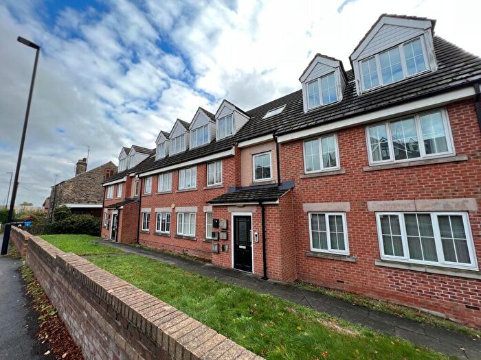2 Bedroom Flat For Sale In Flat, Valley House, Woodhouse Road, Sheffield, S12
