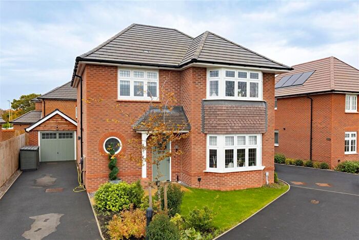 4 Bedroom Detached House For Sale In Freesia Avenue, Higher Bartle, Preston, PR4