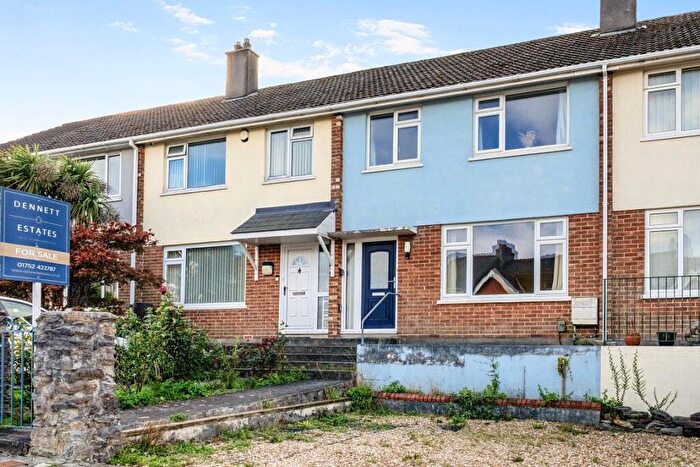 3 Bedroom Terraced House For Sale In Salcombe Road, Lipson, PL4