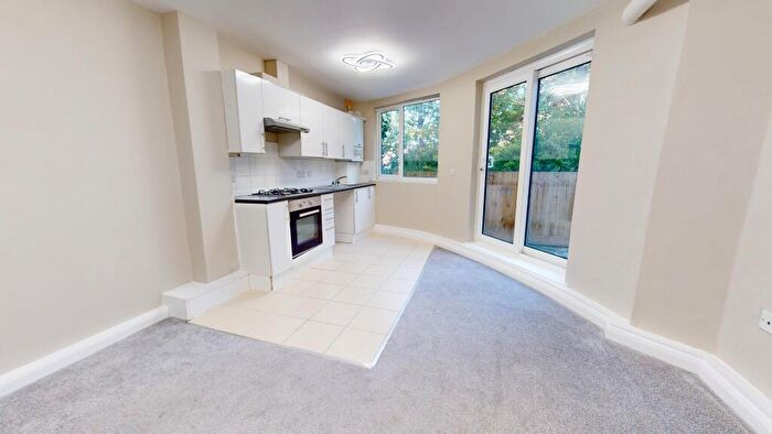 2 Bedroom Flat To Rent In Shanklin Road, Hanover, Brighton, BN2