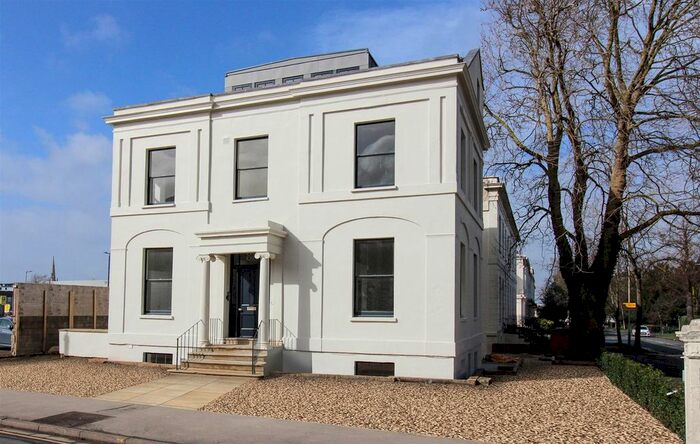 1 Bedroom Flat To Rent In Portland Street, Cheltenham, GL52