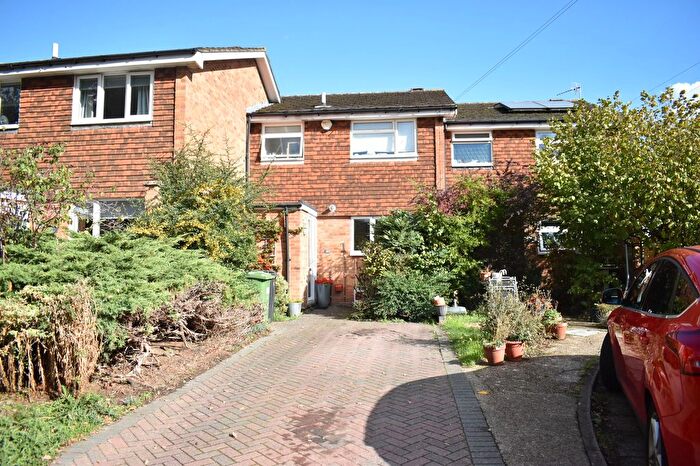 3 Bedroom Terraced House For Sale In Marneys Close, Epsom, KT18