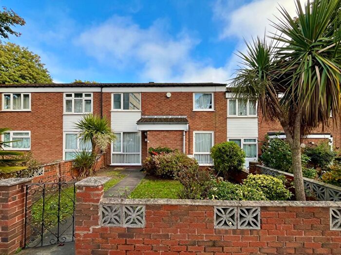 2 Bedroom Town House To Rent In Dollery Drive, Edgbaston, B5