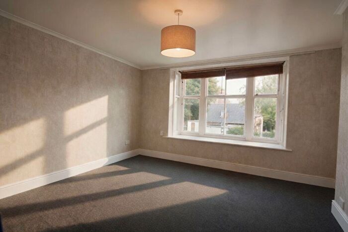 2 Bedroom Flat To Rent In Forest Road East, Nottingham, NG1