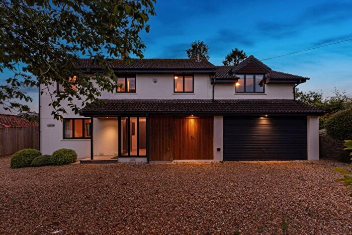 5 Bedroom Detached House For Sale In High Street, Butleigh, BA6