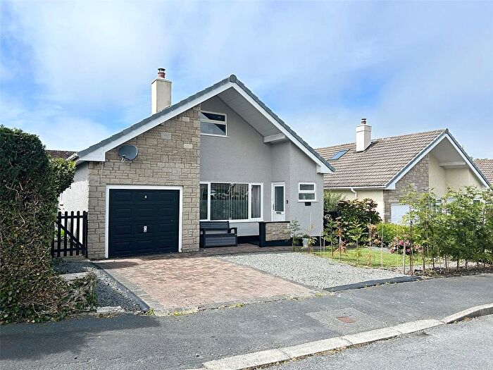 3 Bedroom Detached Bungalow For Sale In Gerllan, Tywyn, Gwynedd, LL36