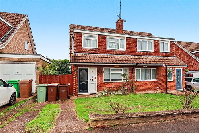 3 Bedroom Semi-Detached House For Sale In Cernan Court, Hempshall Vale, Nottingham, NG6