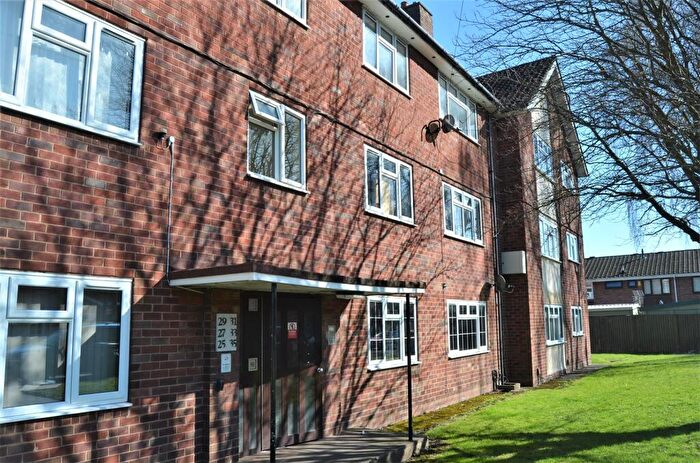 3 Bedroom Flat To Rent In Regent Street, Dudley, DY1