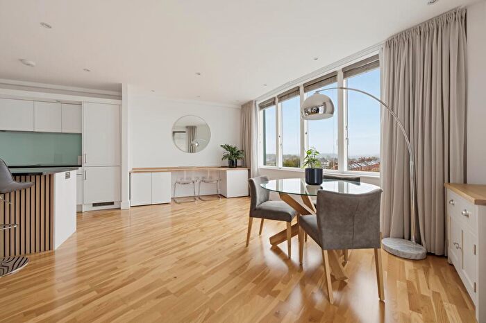 2 Bedroom Apartment For Sale In Copper Crescent, Copper Street, Dorchester, Dorset, DT1