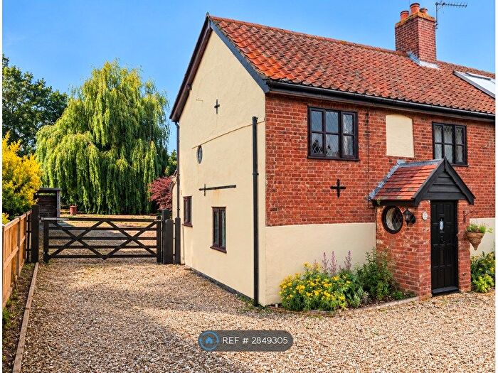 3 Bedroom End Of Terrace House To Rent In Norwich Road, Besthorpe, NR17