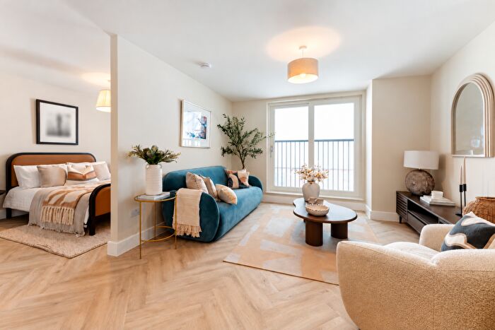 Studio For Sale In Page House, East Street, Epsom, KT17