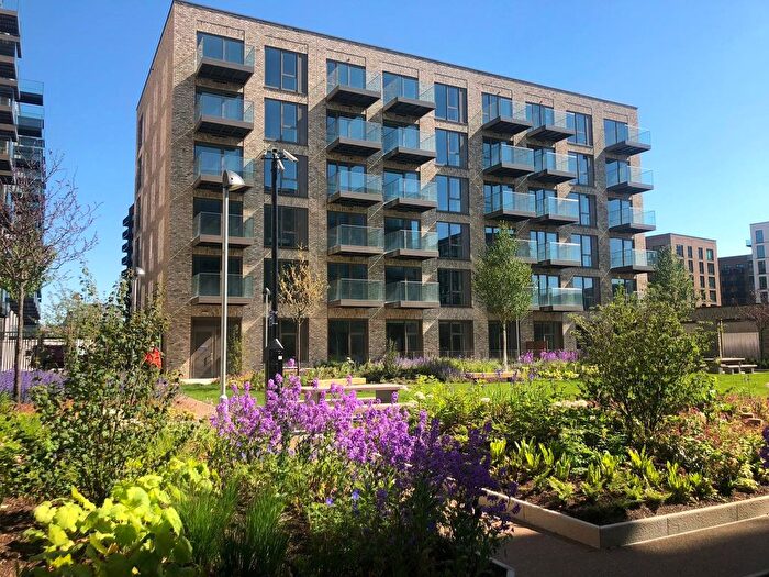 2 Bedroom Flat To Rent In Clipper Street, London, E16