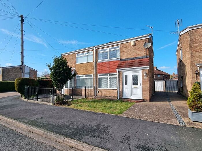 2 Bedroom Semi-Detached House For Sale In Dornoch Drive, James Reckitt Avenue, Hull, HU8