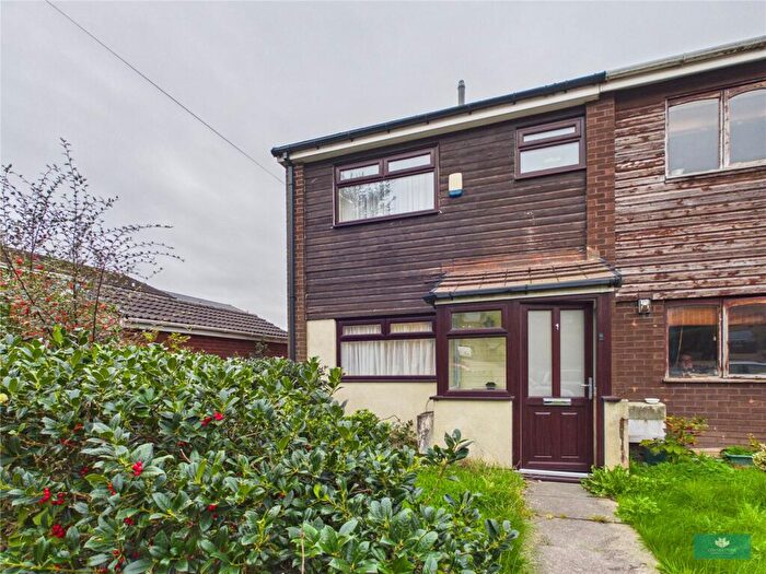 3 Bedroom End Of Terrace House For Sale In Hannerton Rd, Shaw, Oldham, OL2